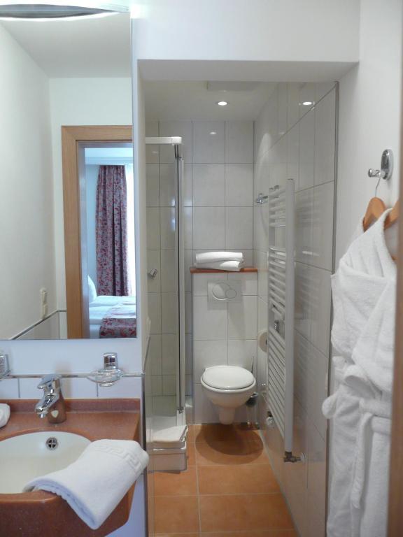 Hotel Garni Rheinpracht Kamp-Bornhofen Oda fotoğraf